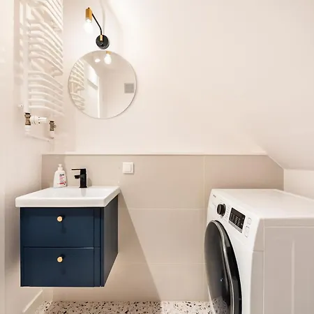 Lejlighed Comfortable Old Town By Bookinghost