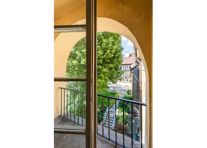 Apartman Comfortable Old Town By Bookinghost