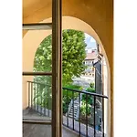 Lejlighed Comfortable Old Town By Bookinghost