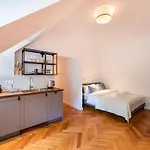 Lägenhet Comfortable Old Town By Bookinghost Warszawa
